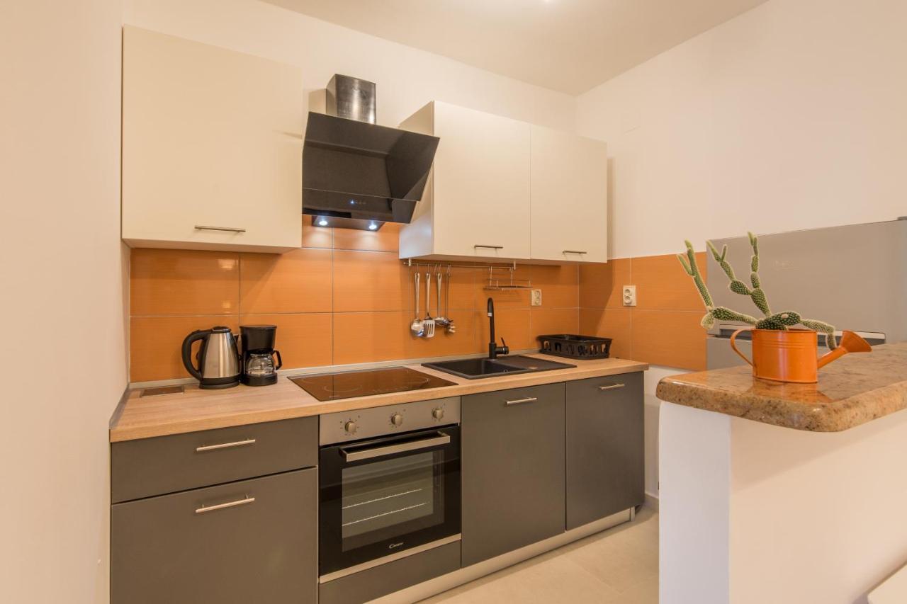 Piccola Pineta Apartment Pula Exterior photo